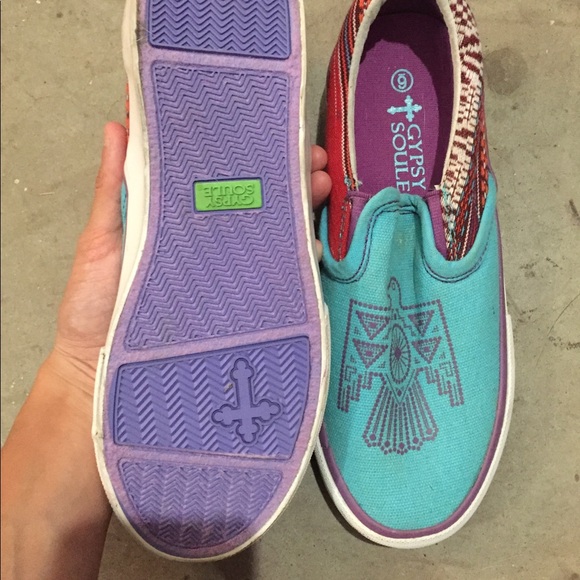 Slip Ons Size 6 - Picture 1 of 2